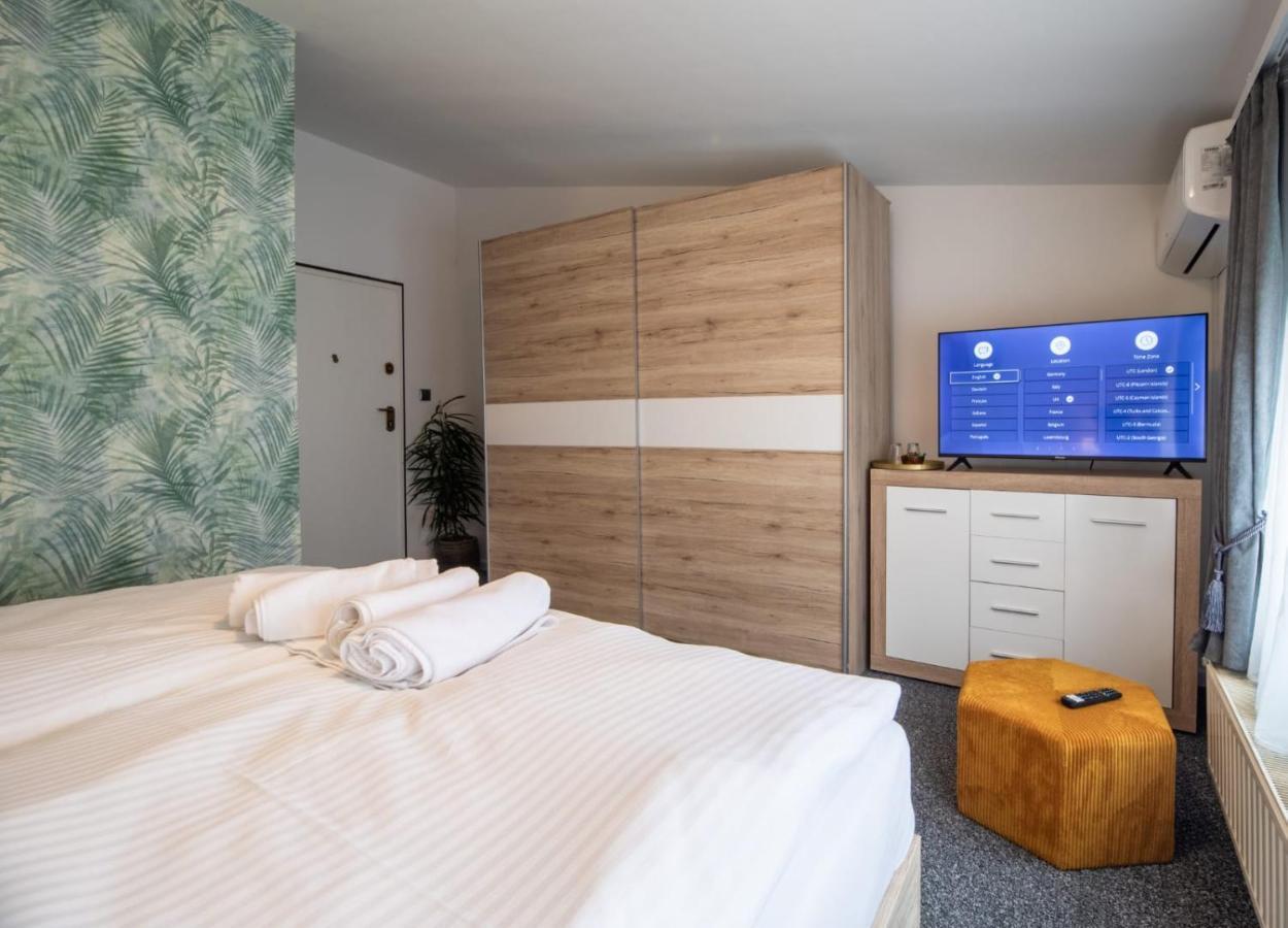 Bed and Breakfast Four Roses Zagreb Exterior foto